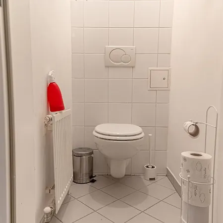 Lovely 3Br Shared Apt Near Belvedere Great For Long Stays Vienna Exterior photo