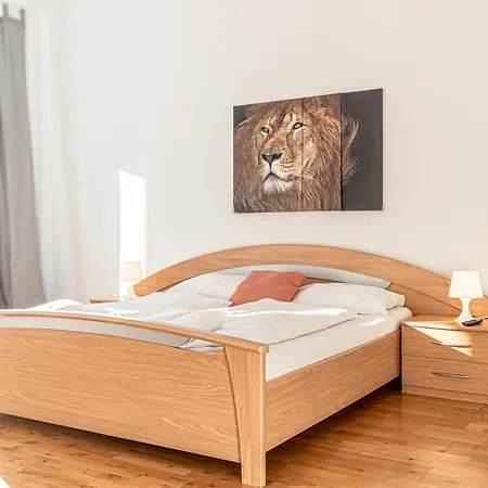 Lovely 3Br Shared Apt Near Belvedere Great For Long Stays Vienna Exterior photo